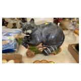 RACCOON DECOR