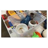 TOTE OF ENAMELWARE