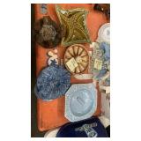 5 Vintage ash trays