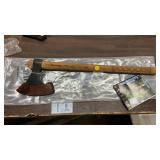 CONDOR AXE AND POUCH