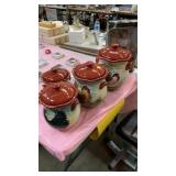 Rooster canisters