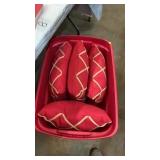 Tote of pillows