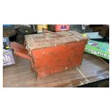VINTAGE METAL AMMO BOX