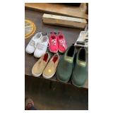 Kids shoes & muck shoes
