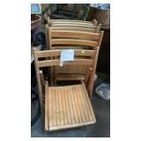 6 Vintage folding chairs