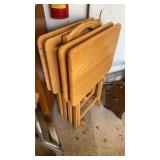 TV TRAY SET