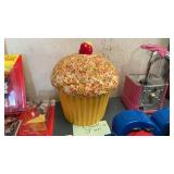 CUPCAKE COOKIE JAR