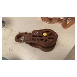 VINTAGE PULLEY