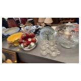 ROW OF MISC GLASSWARE