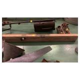 Vintage wood level