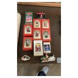 Small Christmas figures