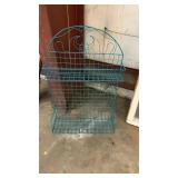 Wire hanging shelf