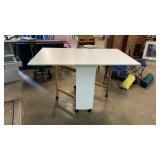 Work table , sides fold 60x36 full sz