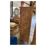 Cabinet 18x16x61