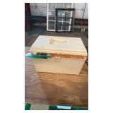 Sewing container