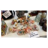LOT OF VINTAGE HOMCO DECOR, ORNAMENTS