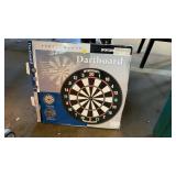 DARTBOARD IN BOX