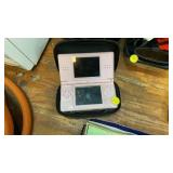 NINTENDO DS (no cords)