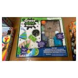 GROSS SLIME MAKER (incomplete)