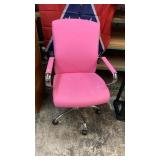 Rolling desk chair