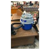 2.5 Shop vac
