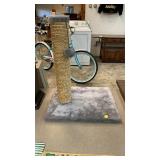 Cat scratcher