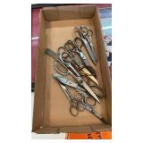 VINTAGE SCISSORS