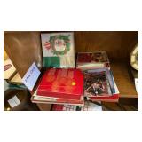 LOT OF CHRISTMAS CARDS