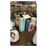 Lg lot of perfumes
