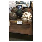 Decorative balls