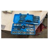 TAP AND DIE SET
