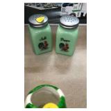 Jadite salt and pepper shakers