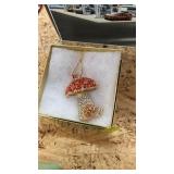 Mushroom necklace