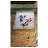 Hummingbird pins