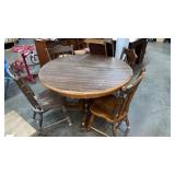 DNING TABLE WITH LEAVES, FOUR CHAIRS