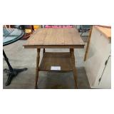 ANTIQUE OAK TABLE