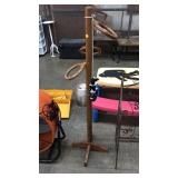 Towel rack