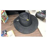 HAT