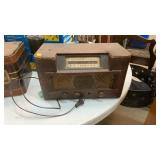 VINTAGE AIR KING RADIO