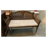 VINTAGE SETTEE