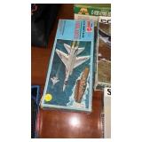 US Navy S-5A Vigilante   model kit