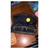Vintage eye glasses & case