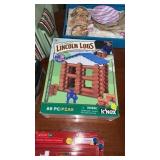 Lincoln logs
