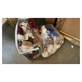 TWO BAGS OF BOYDS BEARS, ETC