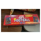 SEALED NFL FOOTBALL CARDS