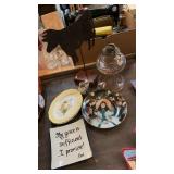 LOT OF COLLECTOR PLATES, LAMP, COW DECOR