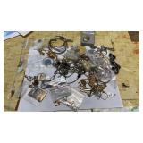 BAG OF VARIOUS JEWELRY