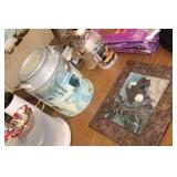 Hanging Eagle Decor & Metal Farm Can