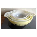 Vintage Pyrex 441-444 Gooseberry Mixing Bowls