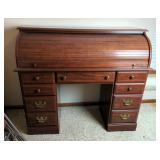 Roll Top Desk With 5 Drawers